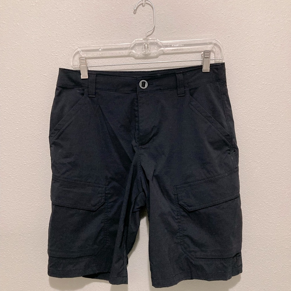 Black Under Armour Cargo/Golf Shorts